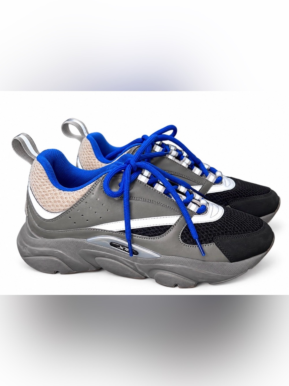 NEW! MEN’s CHRISTIAN DIOR
Technical Mesh Calfskin Mens B22
Sneakers US 7